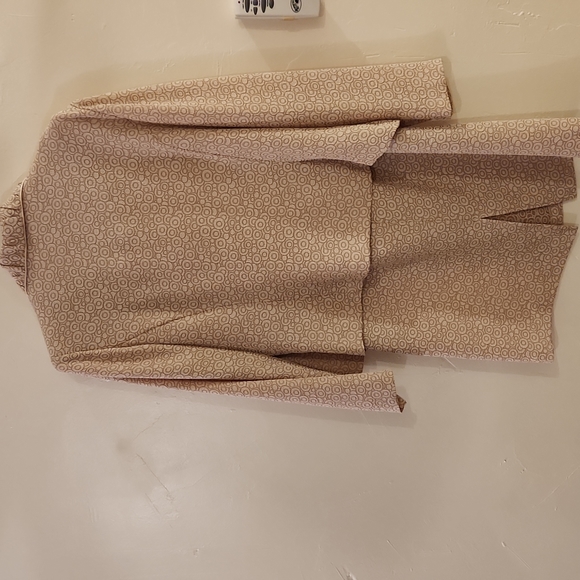 Two Piece Suit - Picture 2 of 3